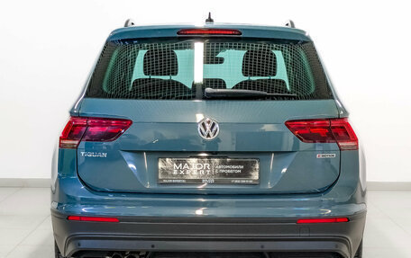 Volkswagen Tiguan II, 2020 год, 2 445 000 рублей, 6 фотография