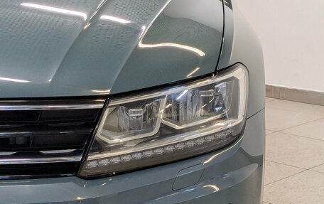 Volkswagen Tiguan II, 2020 год, 2 445 000 рублей, 11 фотография