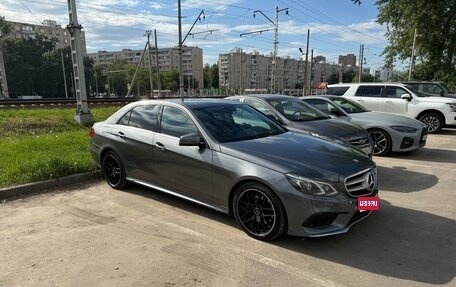 Mercedes-Benz E-Класс, 2015 год, 2 500 000 рублей, 1 фотография