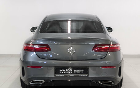 Mercedes-Benz E-Класс, 2019 год, 4 275 000 рублей, 6 фотография