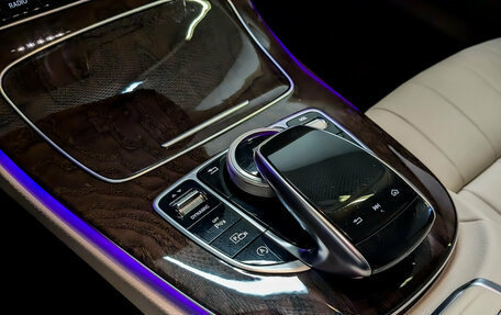 Mercedes-Benz E-Класс, 2019 год, 4 275 000 рублей, 29 фотография