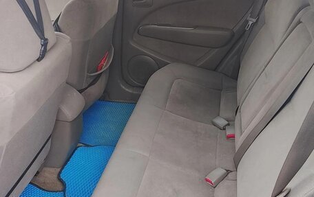 Mitsubishi Outlander III рестайлинг 3, 2002 год, 400 000 рублей, 6 фотография
