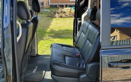 Dodge Caravan V, 2009 год, 1 199 000 рублей, 16 фотография