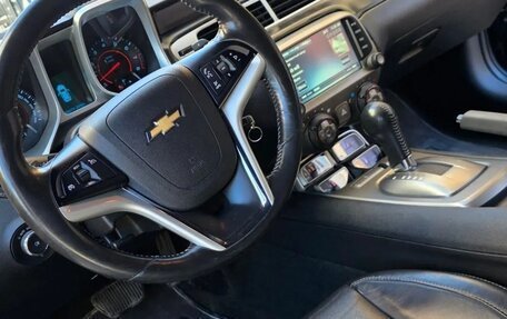 Chevrolet Camaro IV, 2013 год, 2 250 000 рублей, 4 фотография