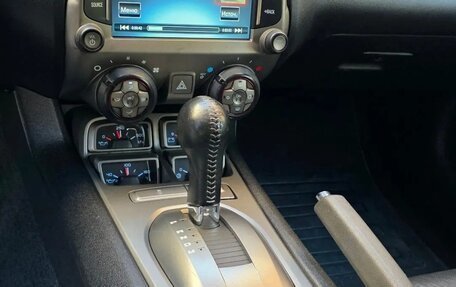 Chevrolet Camaro IV, 2013 год, 2 250 000 рублей, 12 фотография