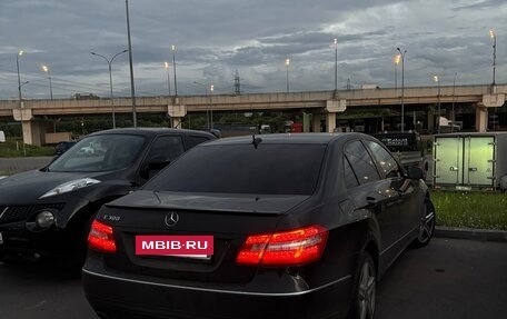 Mercedes-Benz E-Класс, 2009 год, 1 800 000 рублей, 5 фотография