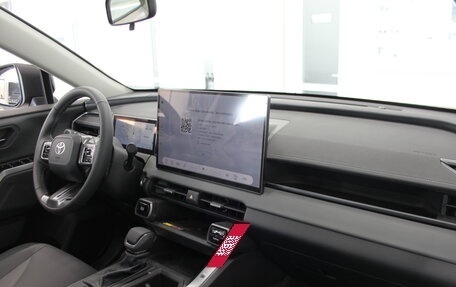 Toyota RAV4, 2025 год, 4 100 000 рублей, 12 фотография