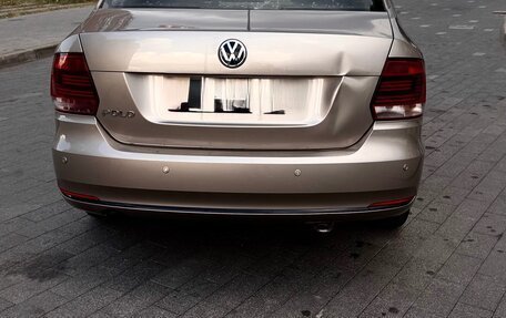 Volkswagen Polo VI (EU Market), 2016 год, 930 000 рублей, 3 фотография