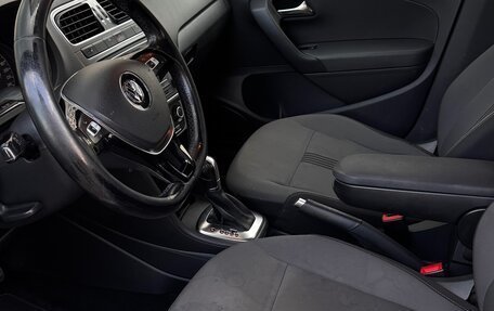 Volkswagen Polo VI (EU Market), 2016 год, 930 000 рублей, 7 фотография