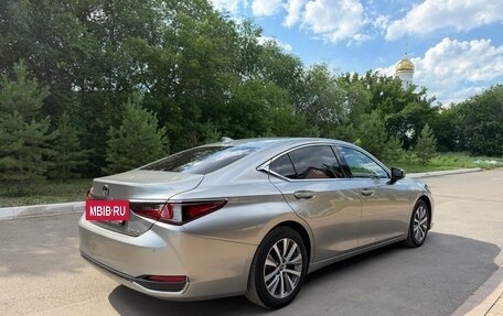 Lexus ES VII, 2020 год, 4 550 000 рублей, 13 фотография