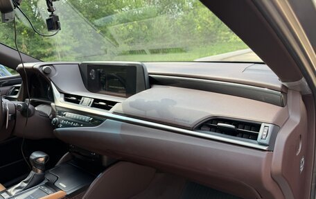 Lexus ES VII, 2020 год, 4 550 000 рублей, 30 фотография
