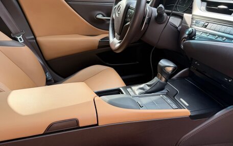 Lexus ES VII, 2020 год, 4 550 000 рублей, 29 фотография