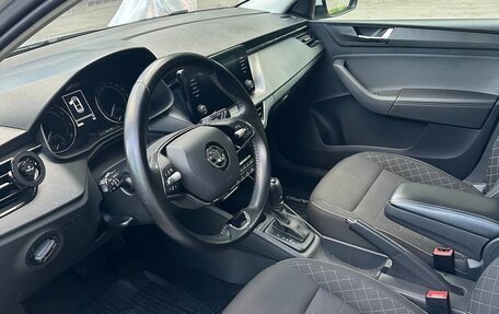 Skoda Rapid II, 2022 год, 2 100 000 рублей, 9 фотография