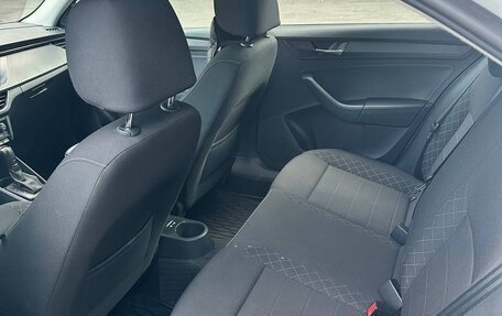 Skoda Rapid II, 2022 год, 2 100 000 рублей, 10 фотография