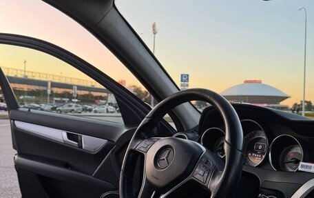 Mercedes-Benz C-Класс, 2011 год, 1 200 000 рублей, 7 фотография