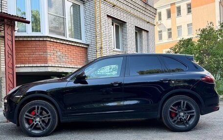 Porsche Cayenne III, 2011 год, 2 100 000 рублей, 4 фотография