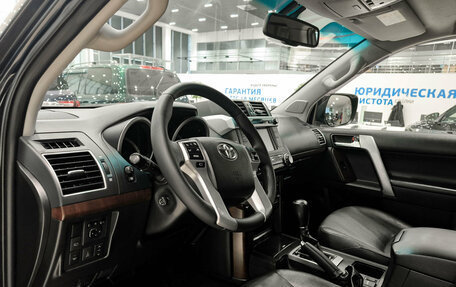Toyota Land Cruiser Prado 150 рестайлинг 2, 2014 год, 3 500 000 рублей, 20 фотография