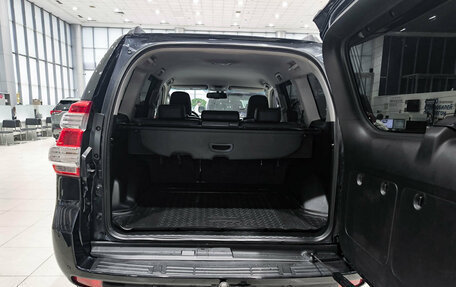 Toyota Land Cruiser Prado 150 рестайлинг 2, 2014 год, 3 500 000 рублей, 14 фотография