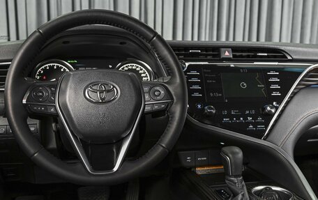 Toyota Camry, 2019 год, 2 999 999 рублей, 13 фотография