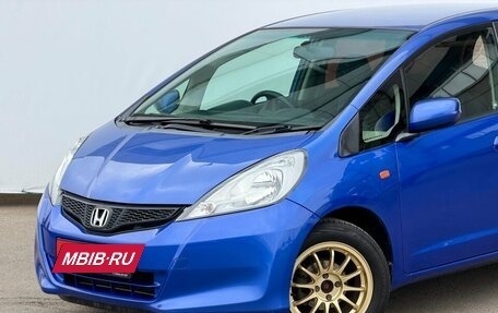 Honda Fit III, 2011 год, 799 000 рублей, 2 фотография