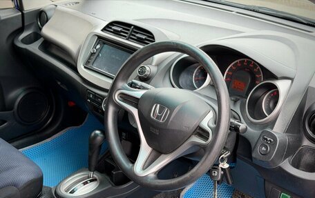 Honda Fit III, 2011 год, 799 000 рублей, 20 фотография