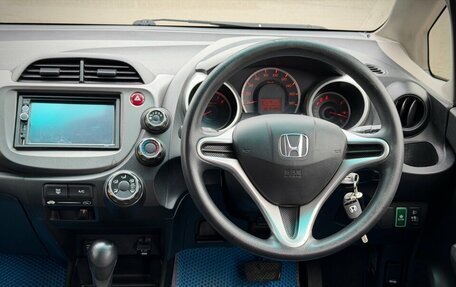 Honda Fit III, 2011 год, 799 000 рублей, 22 фотография