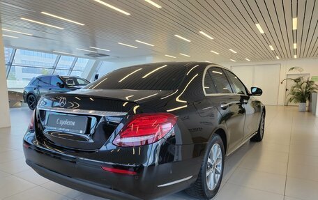 Mercedes-Benz E-Класс, 2017 год, 2 397 000 рублей, 2 фотография