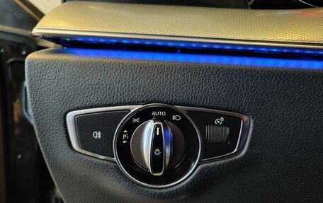 Mercedes-Benz E-Класс, 2017 год, 2 397 000 рублей, 5 фотография