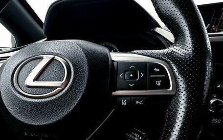 Lexus RX IV рестайлинг, 2017 год, 4 550 000 рублей, 18 фотография