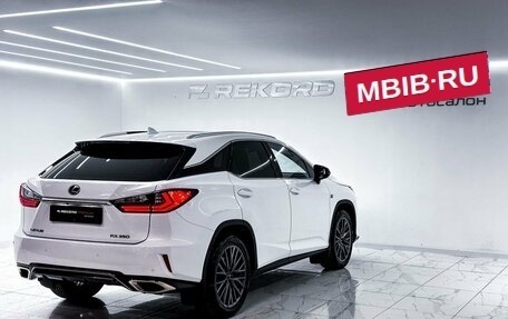 Lexus RX IV рестайлинг, 2017 год, 4 550 000 рублей, 37 фотография