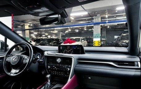 Lexus RX IV рестайлинг, 2017 год, 4 550 000 рублей, 33 фотография