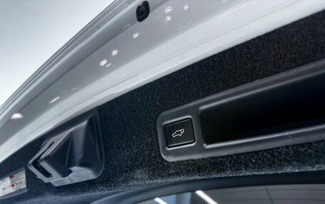 Lexus RX IV рестайлинг, 2017 год, 4 550 000 рублей, 40 фотография