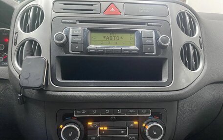 Volkswagen Tiguan I, 2010 год, 1 050 000 рублей, 13 фотография