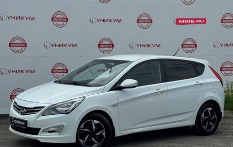 Hyundai Solaris II рестайлинг, 2015 год, 1 129 000 рублей, 1 фотография