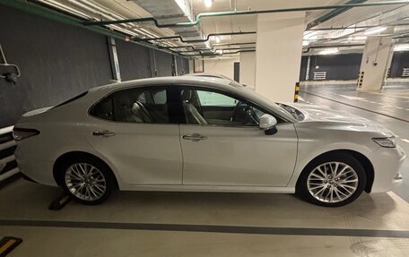 Toyota Camry, 2020 год, 3 100 000 рублей, 3 фотография