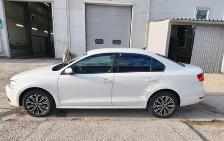 Volkswagen Jetta VI, 2012 год, 650 000 рублей, 4 фотография