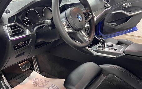 BMW 3 серия, 2019 год, 3 600 000 рублей, 11 фотография