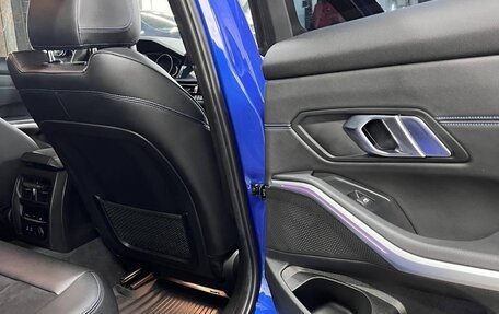 BMW 3 серия, 2019 год, 3 600 000 рублей, 10 фотография