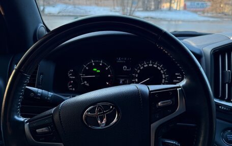 Toyota Land Cruiser 200, 2019 год, 7 350 000 рублей, 5 фотография