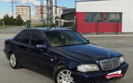 Mercedes-Benz C-Класс, 1993 год, 165 000 рублей, 2 фотография