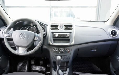 Renault Sandero II рестайлинг, 2016 год, 980 000 рублей, 12 фотография