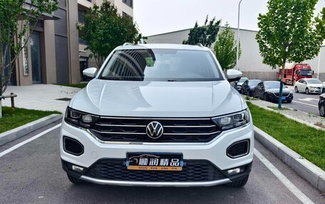 Volkswagen T-Roc I, 2022 год, 1 495 000 рублей, 2 фотография