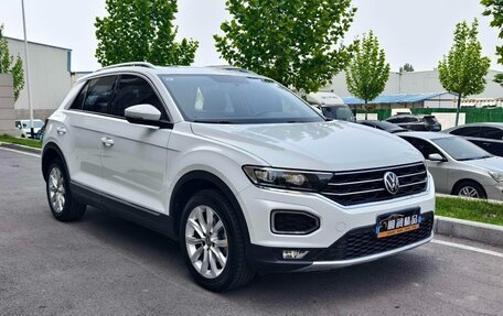 Volkswagen T-Roc I, 2022 год, 1 495 000 рублей, 3 фотография