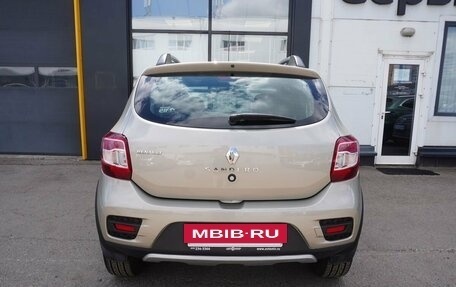 Renault Sandero II рестайлинг, 2016 год, 980 000 рублей, 6 фотография