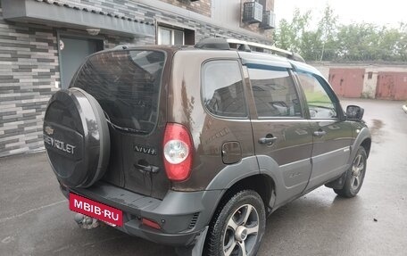 Chevrolet Niva I рестайлинг, 2011 год, 300 000 рублей, 2 фотография