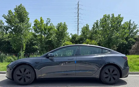 Tesla Model 3 I, 2026 год, 7 985 000 рублей, 3 фотография