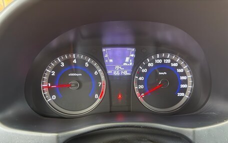Hyundai Solaris II рестайлинг, 2011 год, 870 000 рублей, 12 фотография