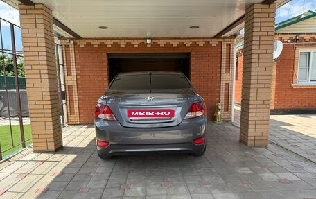 Hyundai Solaris II рестайлинг, 2011 год, 870 000 рублей, 19 фотография