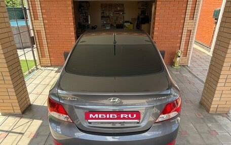 Hyundai Solaris II рестайлинг, 2011 год, 870 000 рублей, 16 фотография