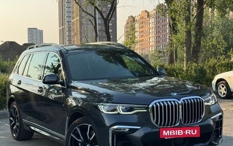 BMW X7, 2020 год, 8 300 000 рублей, 2 фотография